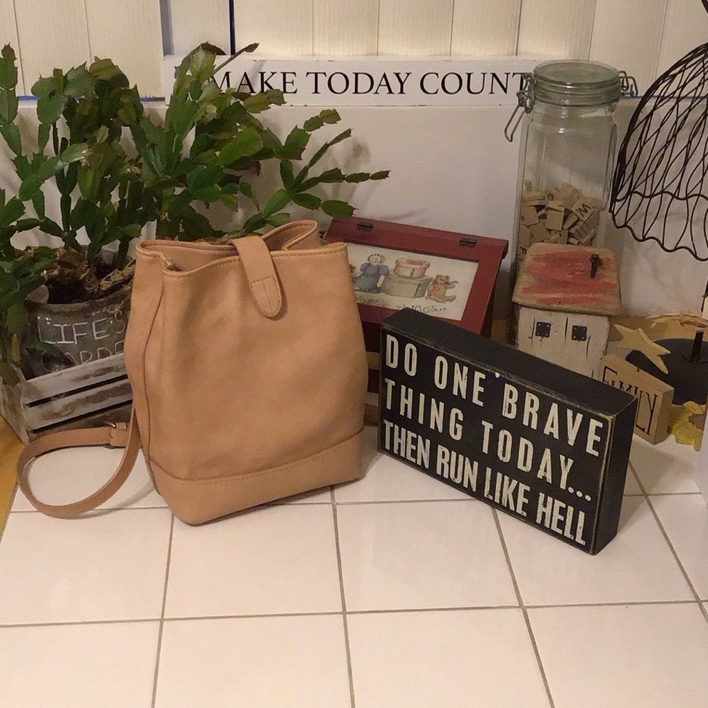 ‘Universal Thread Co’ Classy Backpack